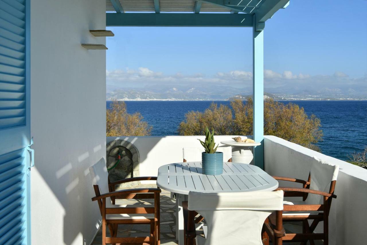 Nava Devine Water Front House In Ambelasヴィラ エクステリア 写真