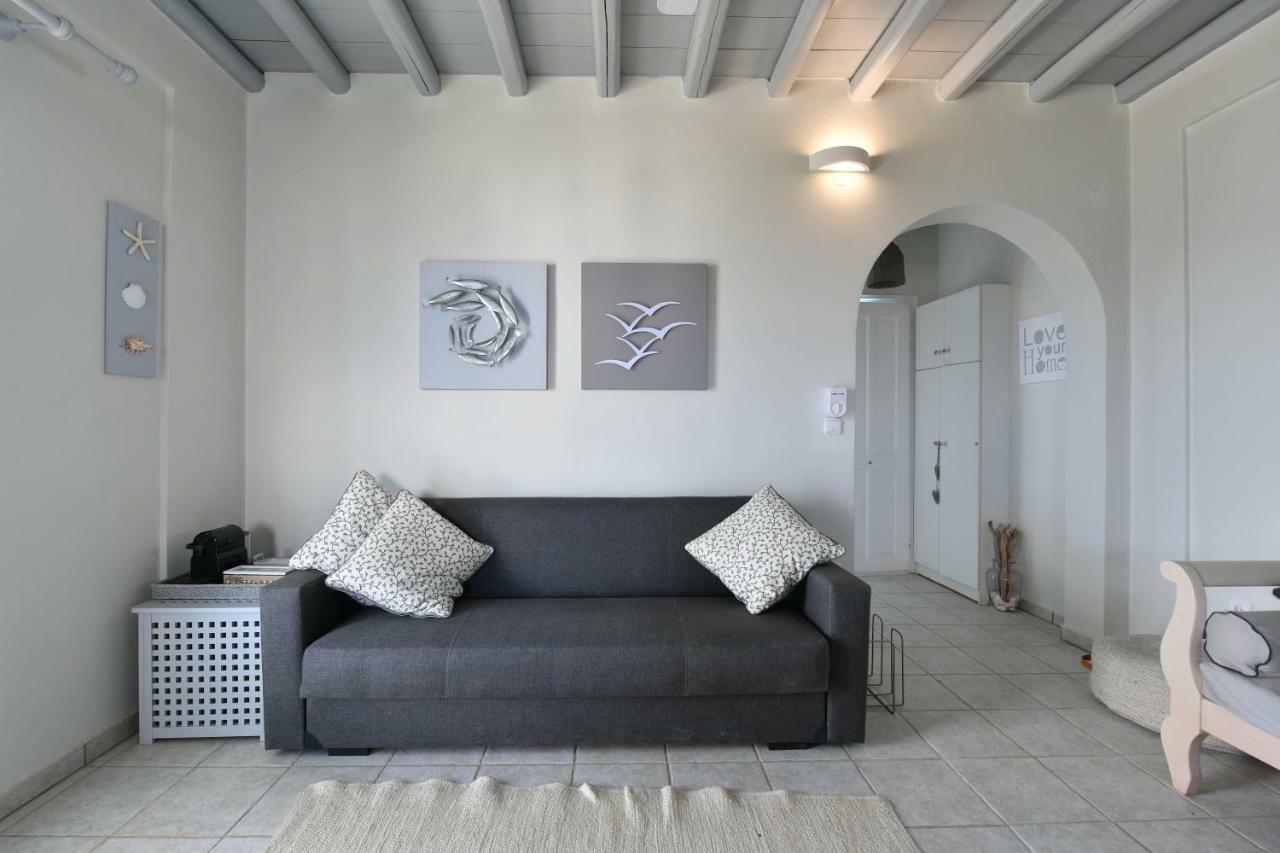 Nava Devine Water Front House In Ambelasヴィラ エクステリア 写真