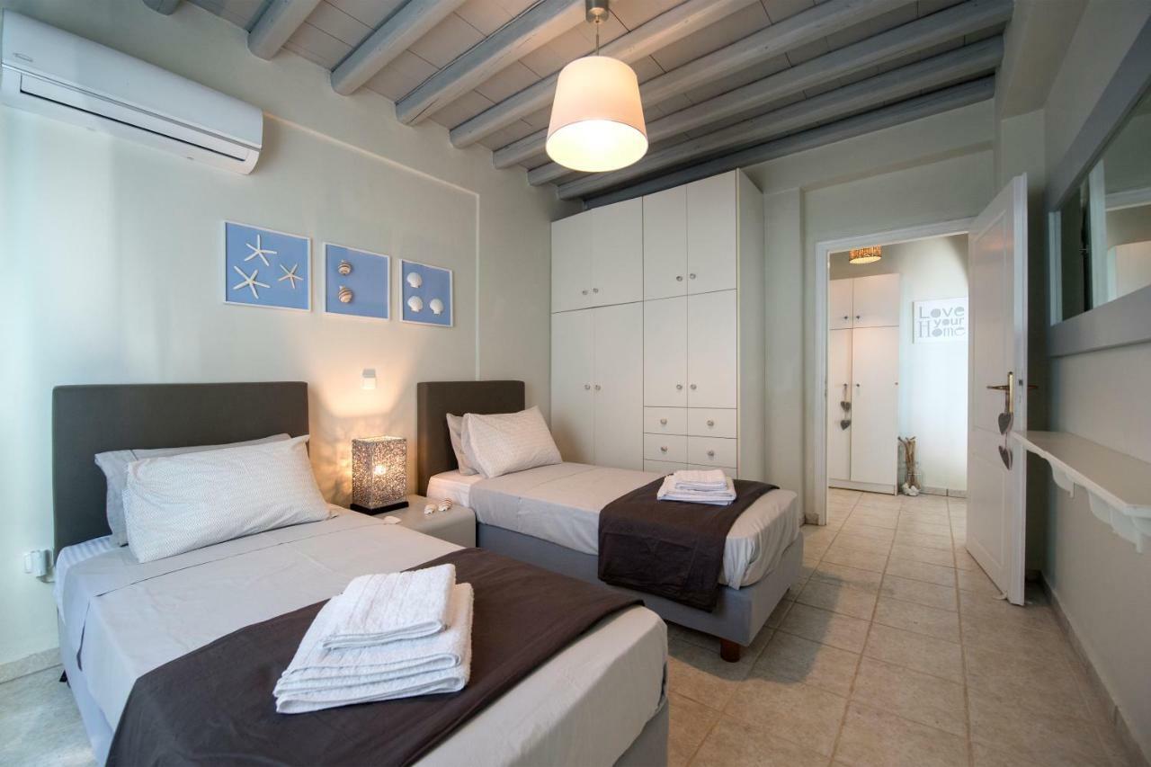 Nava Devine Water Front House In Ambelasヴィラ エクステリア 写真